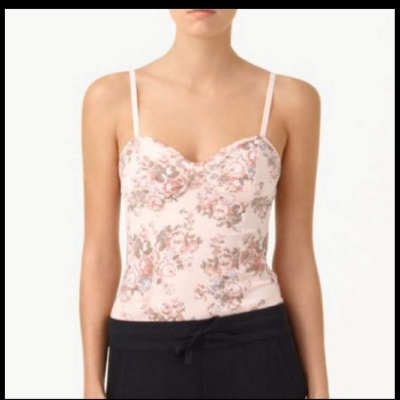 💰3/$30Talula bustier style tanks - Picture 7 of 8